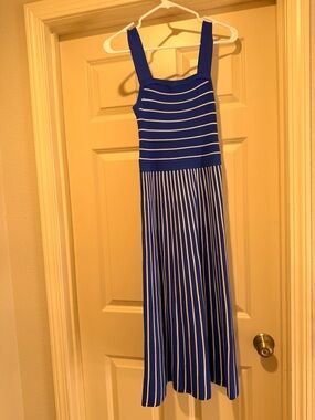 Banana Republic Blue Striped Knit Midi Dress - Sleeveless